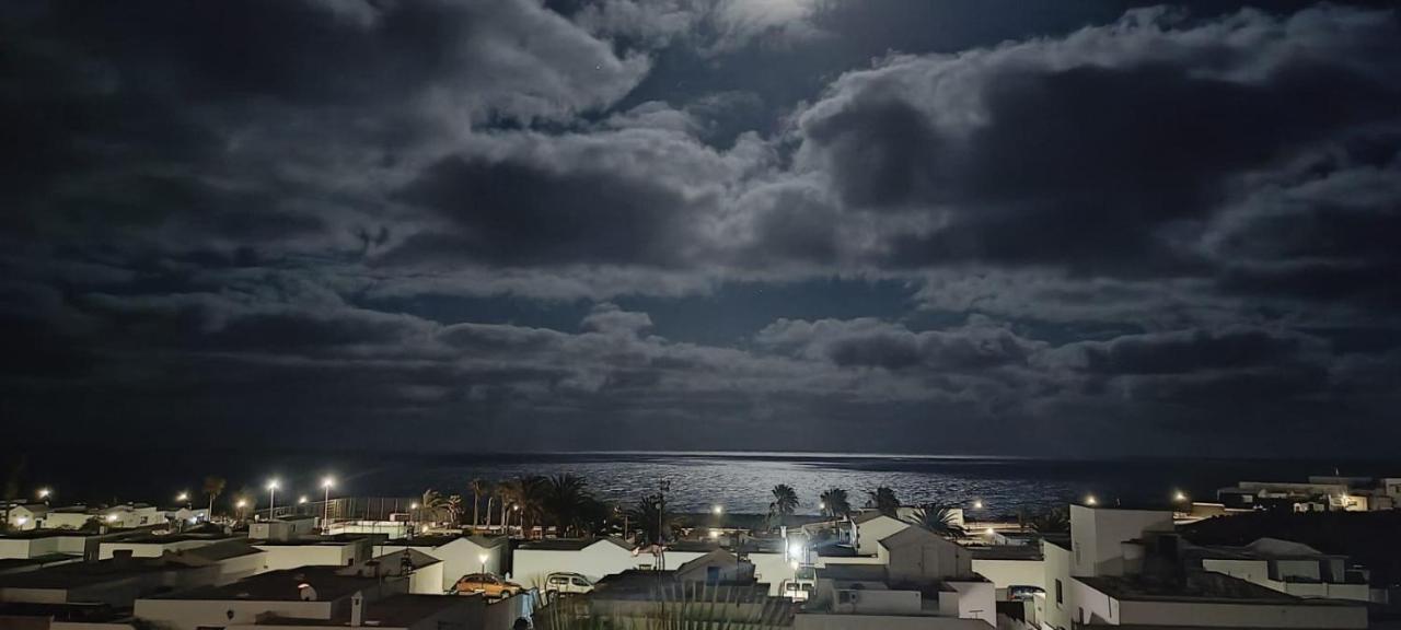 Cocomar II ~ Ocean View Loft Apartment Guatiza Bagian luar foto